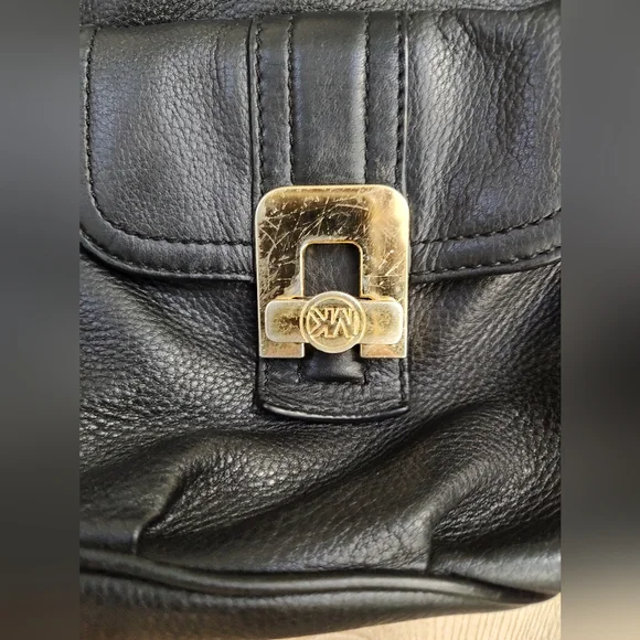 MICHAEL KORS Black Leather Hobo Vintage Shoulder Bag, Turn Lock Pockets - Picture 3 of 12